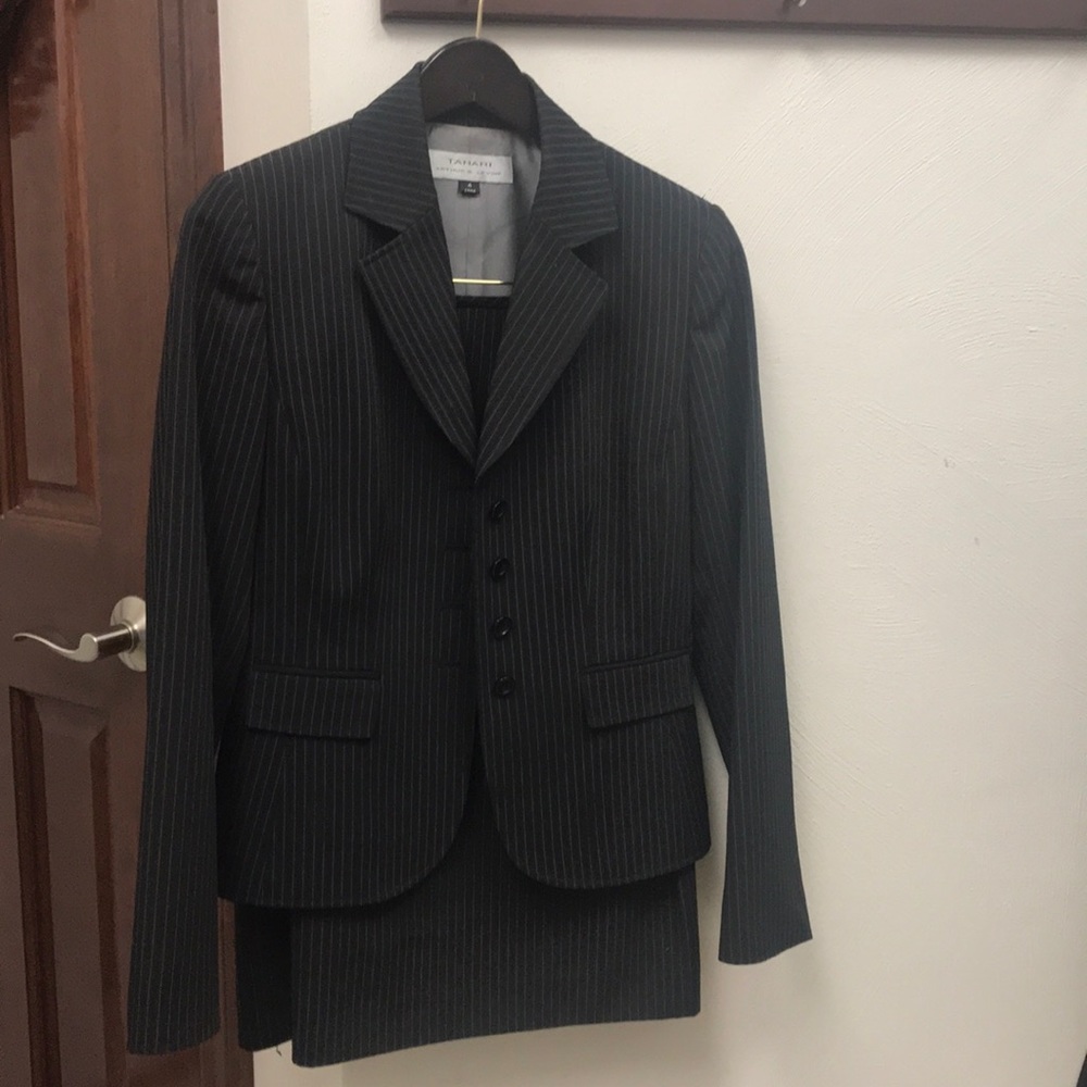 Suit